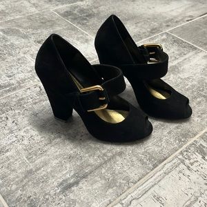 vince camuto black open toe heels